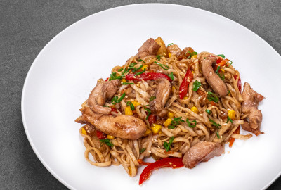 Удон PAD Thai з куркою WOK